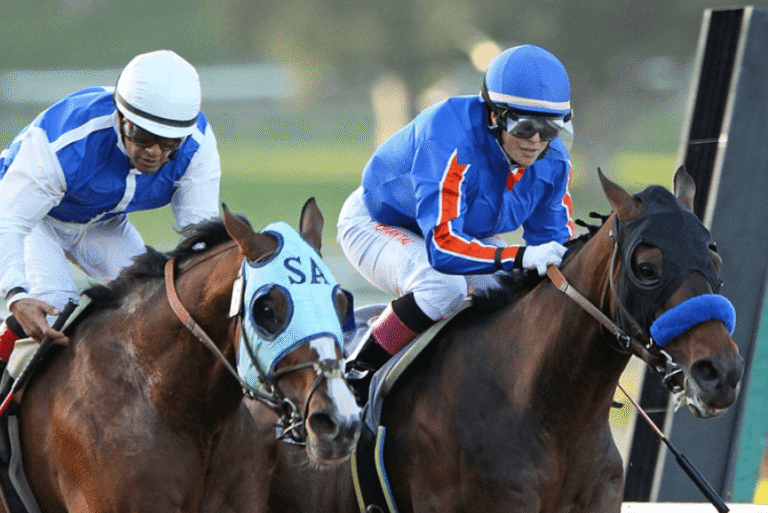 Female Jockeys in Horse Racing: Breaking Barriers